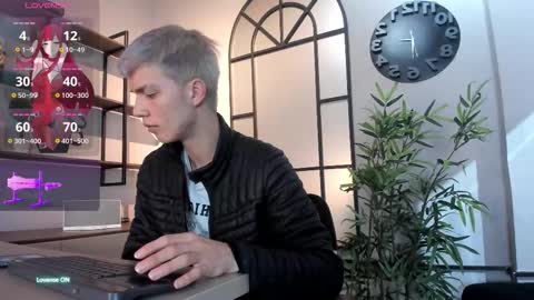 Nick  online show from 13, 10, 2025