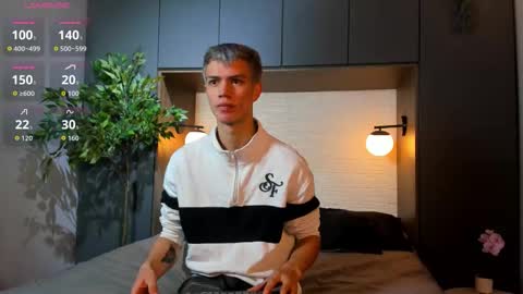 Nick  online show from 19, 10, 2025