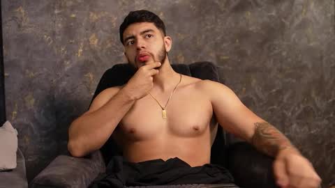 Snapshot of nick_vans chatting on 29, 9, 2025 Jhohan online show from 29, 9, 2025