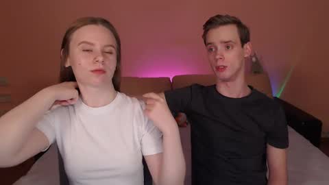 Snapshot of nickandmolly chatting on 17, 2, 2025 nick and molly online show from 17, 2, 2025