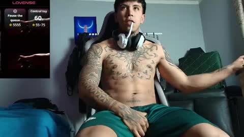 Snapshot of nickhot0609 chatting on 27, 4, 2026 Nickhot0609 online show from 27, 4, 2026