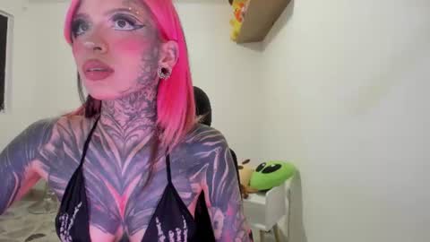   Help me reach 100 thumbs up online show from 5, 7, 2026