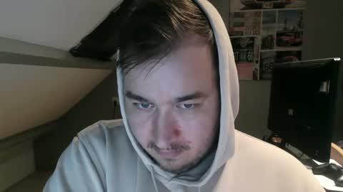 nickjoe2323 online show from 7, 10, 2025