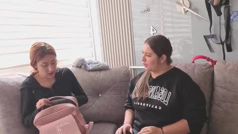 nicky_as online show from 25, 11, 2025