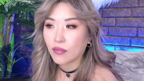 Snapshot of nicky_owl chatting on 22, 2, 2025 Today is my 41st birthday And in 2 hours Im waiting for you on the stream Stock up on tokens and a good mood Nicky online show from 22, 2, 2025