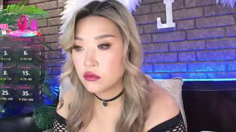 Snapshot of nicky_owl chatting on 19, 9, 2025 Today is my 41st birthday And in 2 hours Im waiting for you on the stream Stock up on tokens and a good mood Nicky online show from 19, 9, 2025