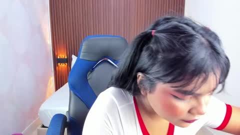 Nicky  online show from 16, 1, 2025