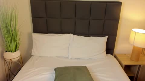 Nicky  online show from 9, 2, 2025