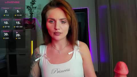 Nicky Weekends online show from 8, 9, 2025