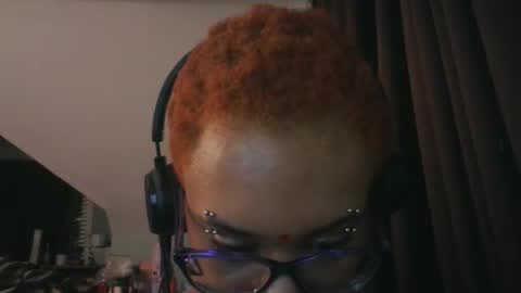 nickythehawtie online show from 12, 3, 2026