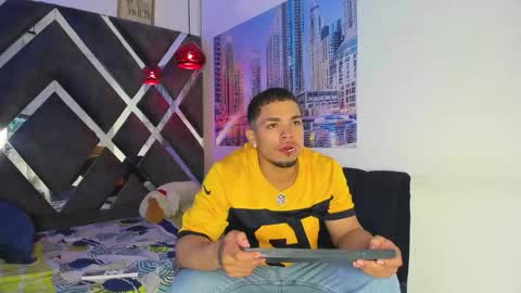 nico_blaze7 online show from 14, 1, 2026