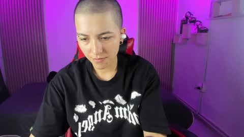 NICO online show from 15, 4, 2026