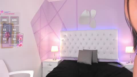 Snapshot of nicol_betancur chatting on 5, 2, 2025 Nicol online show from 5, 2, 2025