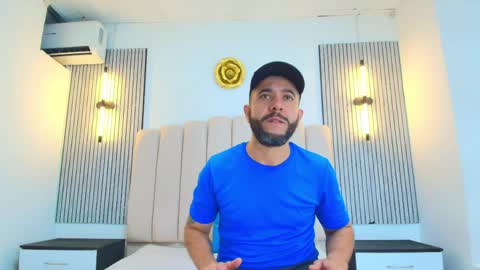 NICOLAS online show from 14, 5, 2026