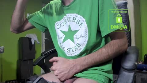 L. Nicolas online show from 4, 1, 2025