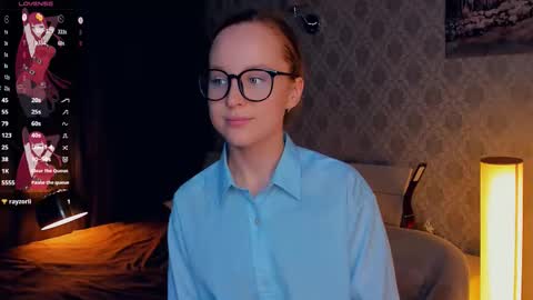 Nicoletta online show from 4, 10, 2025