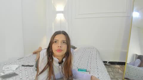 nicole_and_thiago1 online show from 14, 3, 2026