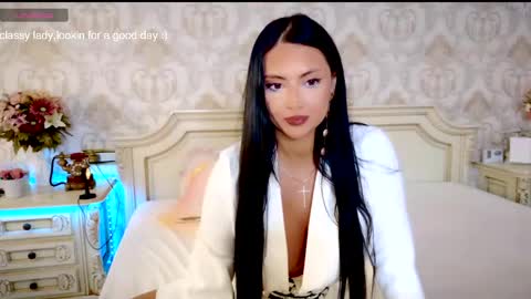 nicole online show from 20, 4, 2026