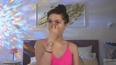 Nicole online show from 3, 12, 2025