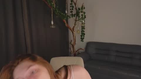 Snapshot of nicole_broown chatting on 2, 7, 2026 Nicole online show from 2, 7, 2026
