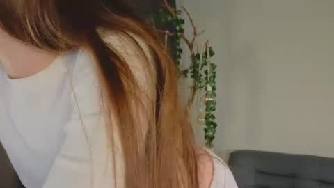 Snapshot of nicole_broown chatting on 6, 7, 2026 Nicole online show from 6, 7, 2026