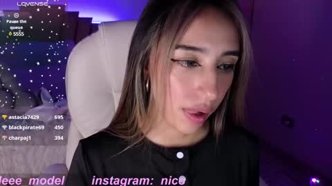 Nicole online show from 24, 2, 2025