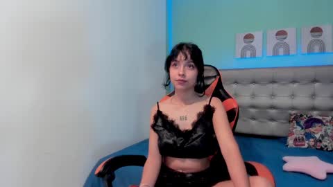 Nicol online show from 3, 12, 2024