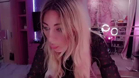 Nicole online show from 20, 6, 2026