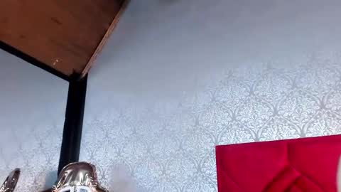 Nicole online show from 10, 1, 2025