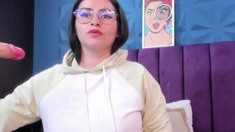 Nicole online show from 15, 5, 2026