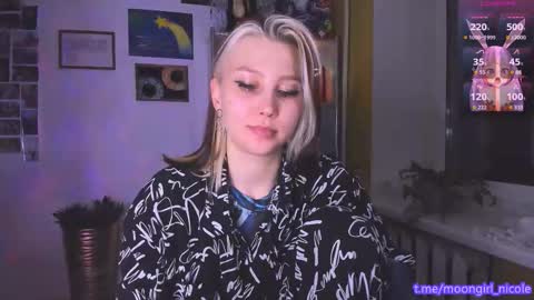 Nicole online show from 14, 12, 2025