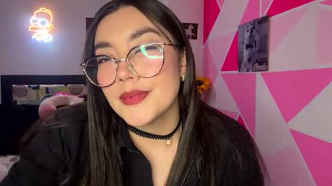 Snapshot of nicole_wc chatting on 21, 9, 2025 Nicole online show from 21, 9, 2025