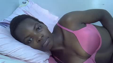 nicoleberry254 online show from 4, 2, 2025