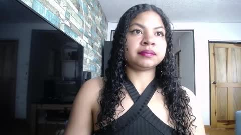 Nicole online show from 15, 9, 2025