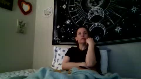 Nicole online show from 2, 2, 2026