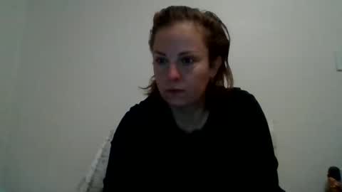 Nicole online show from 17, 4, 2026