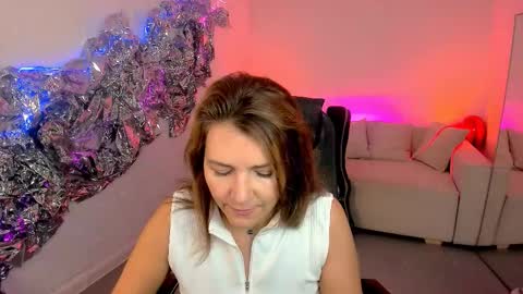 nicolehits online show from 22, 9, 2025