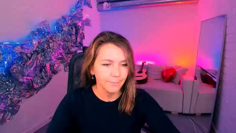 nicolehits online show from 13, 10, 2025