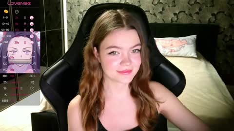 NicoleMeew online show from 18, 1, 2025