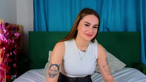 Nicole online show from 17, 4, 2026