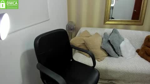 Snapshot of nicolettcolin chatting on 30, 9, 2025 Nicolettcolin online show from 30, 9, 2025