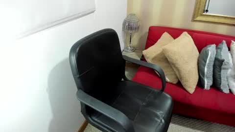 Snapshot of nicolettcolin chatting on 4, 7, 2026 Nicolettcolin online show from 4, 7, 2026