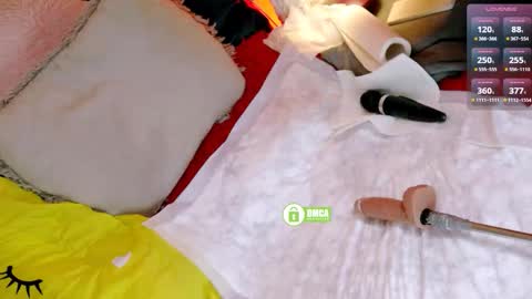  Nicole  online show from 2, 12, 2025