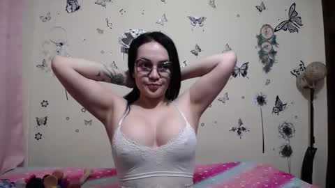 Snapshot of nicolle_sky chatting on 5, 3, 2026 nicolle_sky online show from 5, 3, 2026