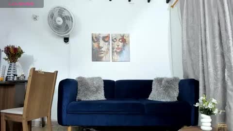 Nicolle Lima online show from 21, 10, 2025