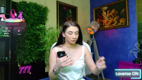 Nicolle online show from 26, 3, 2026