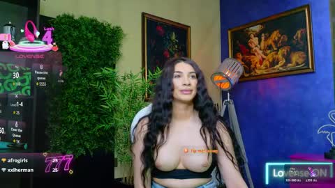 Nicolle online show from 2, 4, 2026