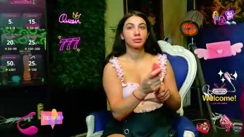 Nicolle online show from 16, 7, 2026