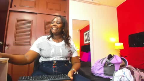Snapshot of nicolsalas chatting on 11, 1, 2025 Nicol online show from 11, 1, 2025