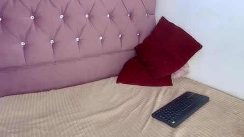 Snapshot of nicoo_2036 chatting on 13, 9, 2025 nicoo_2036 online show from 13, 9, 2025